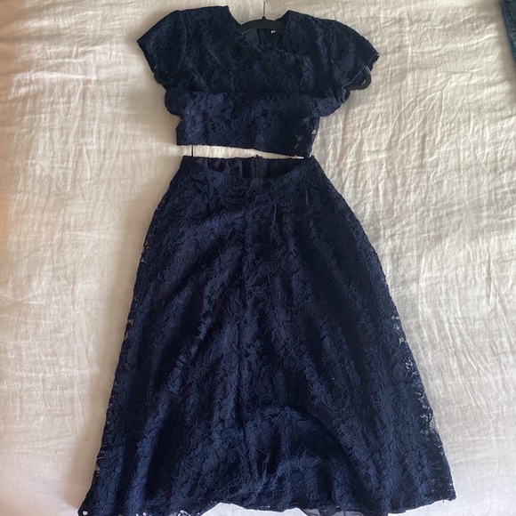 Reformation Harp Two Piece - Navy Blue Lace - Picture 5 of 11